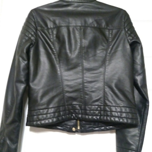 Black jacket - Picture 3 of 3
